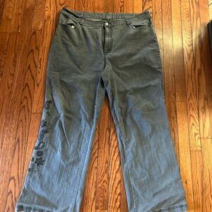 Gray Embroidered Women's Jeans